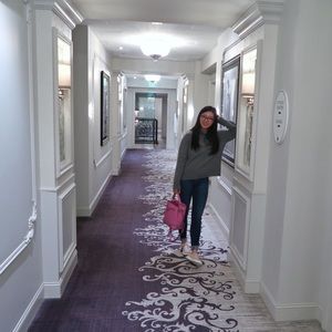 Meet your Posher, Laura